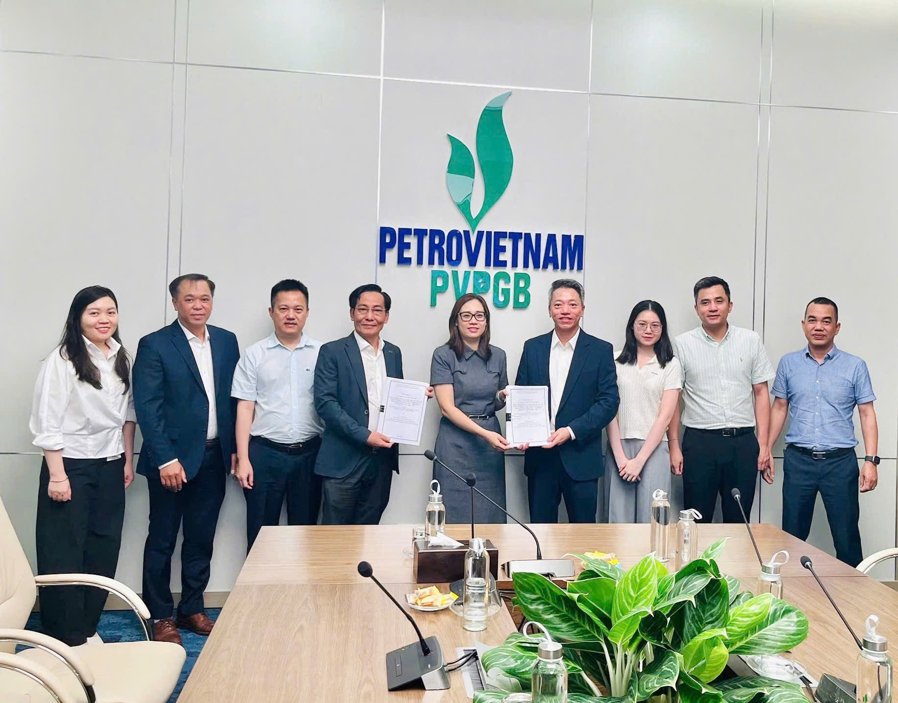 VIMC ký kết Hợp đồng cung cấp 1,5 triệu tấn than cho nhà máy Nhiệt điện Sông Hậu 1 - Góp phần đảm bảo an ninh năng lượng Quốc gia